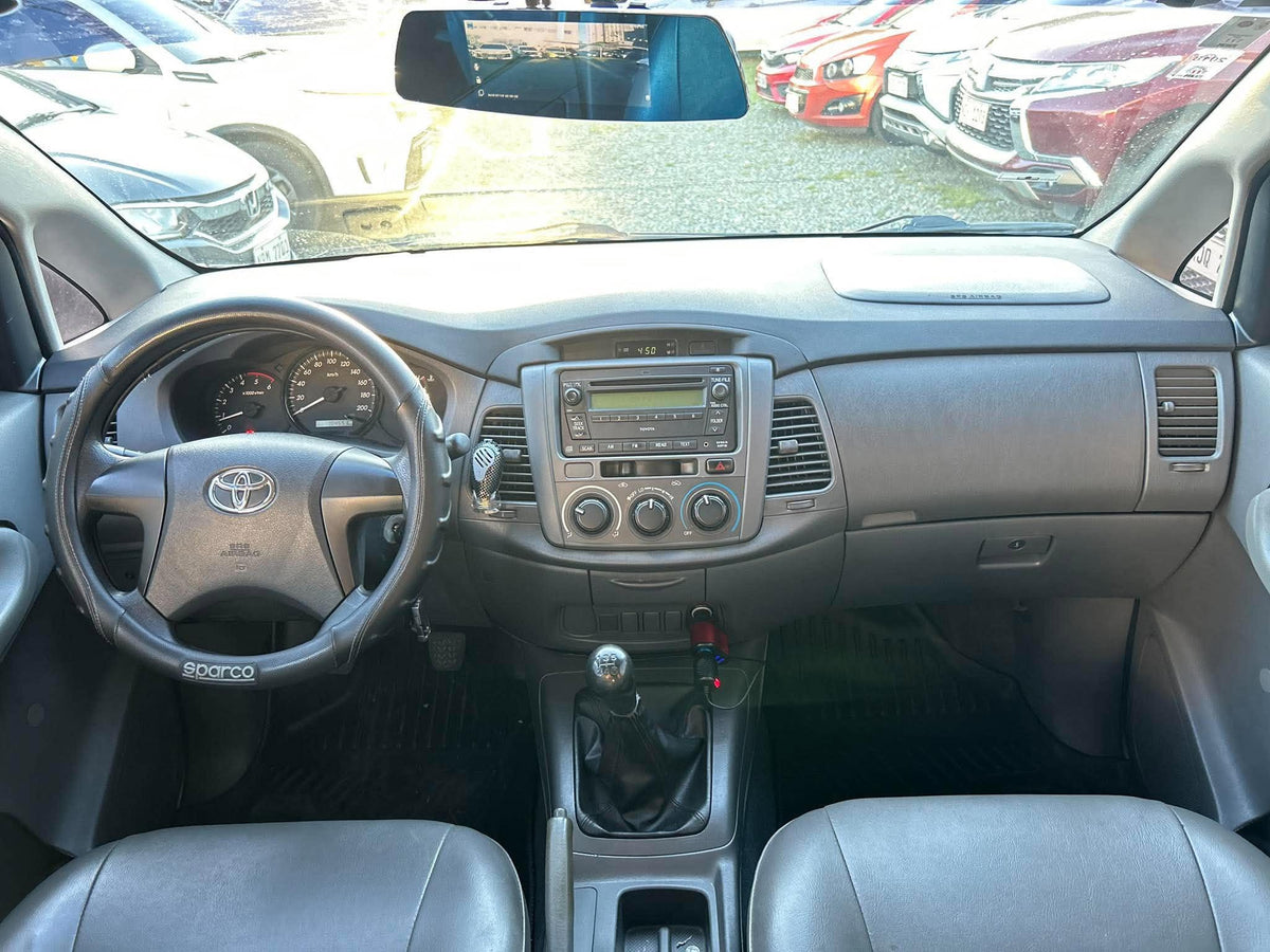 2014 TOYOTA INNOVA 2.5L J DSL MANUAL TRANSMISSION