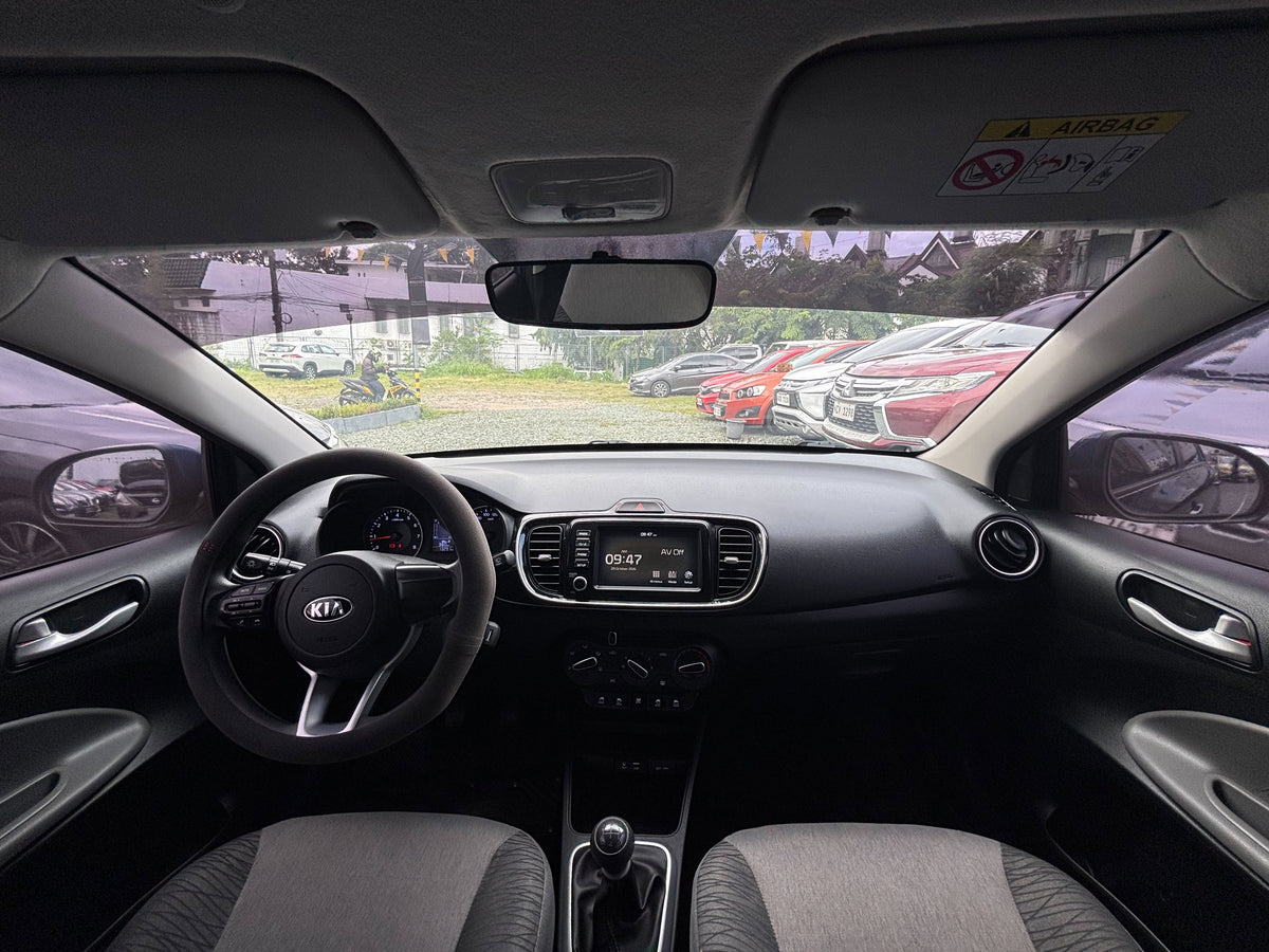 2019 KIA SOLUTO LX GAS MANUAL TRANSMISSION