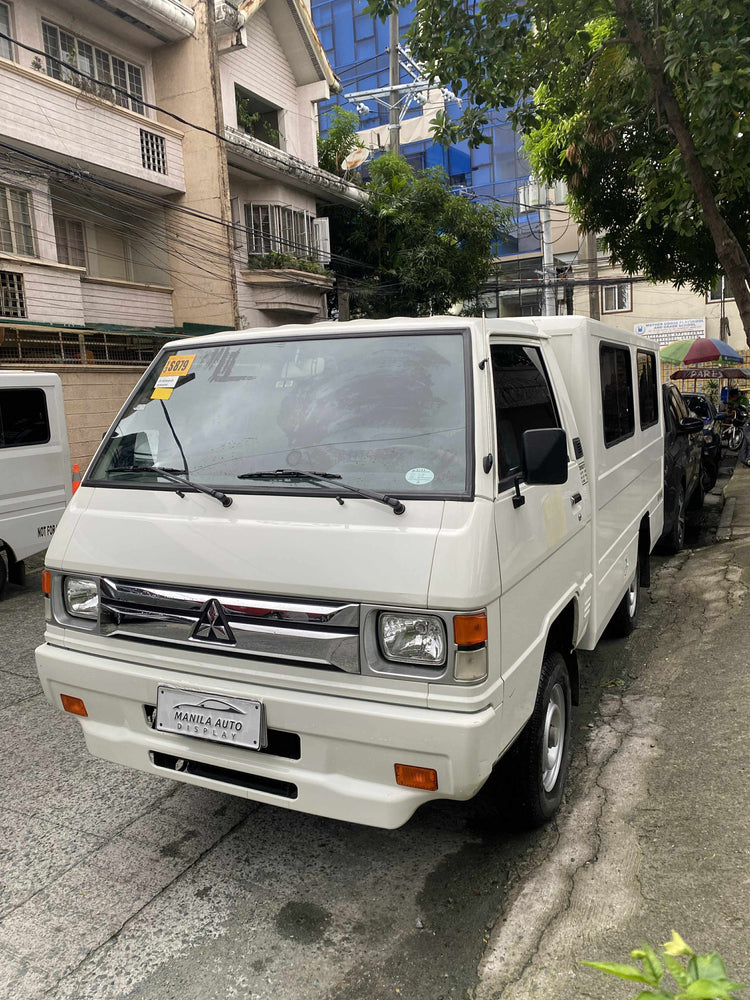 2024 MITSUBISHI L300 2.2L W/ FB BODY DIESEL MANUAL TRANSMISSION