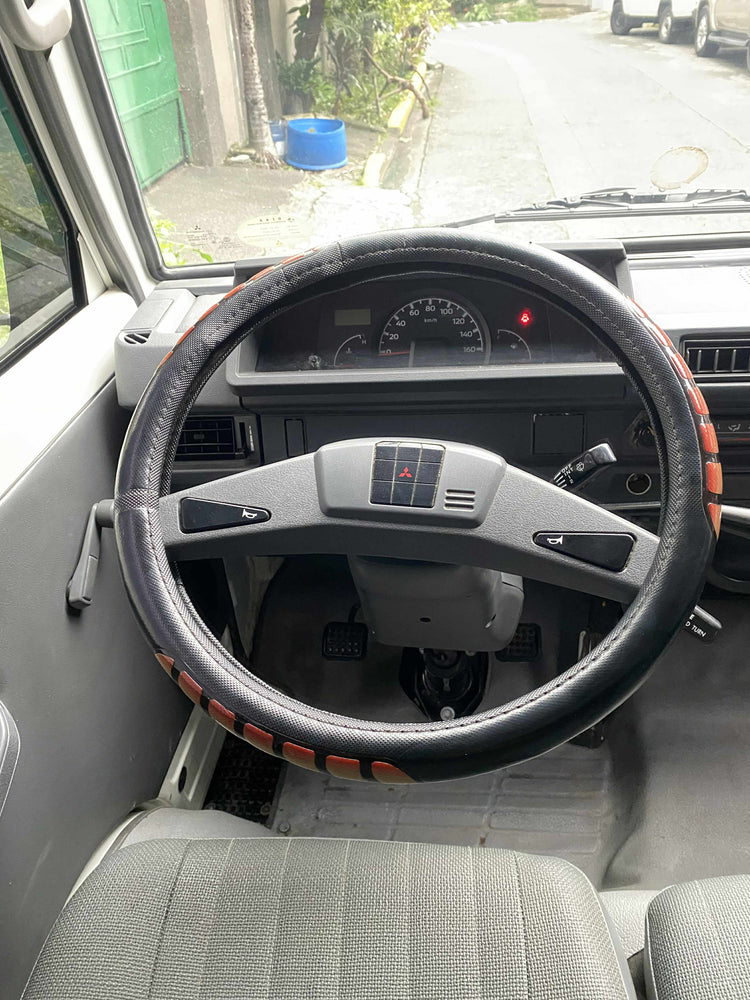 2024 MITSUBISHI L300 2.2L W/ FB BODY DIESEL MANUAL TRANSMISSION