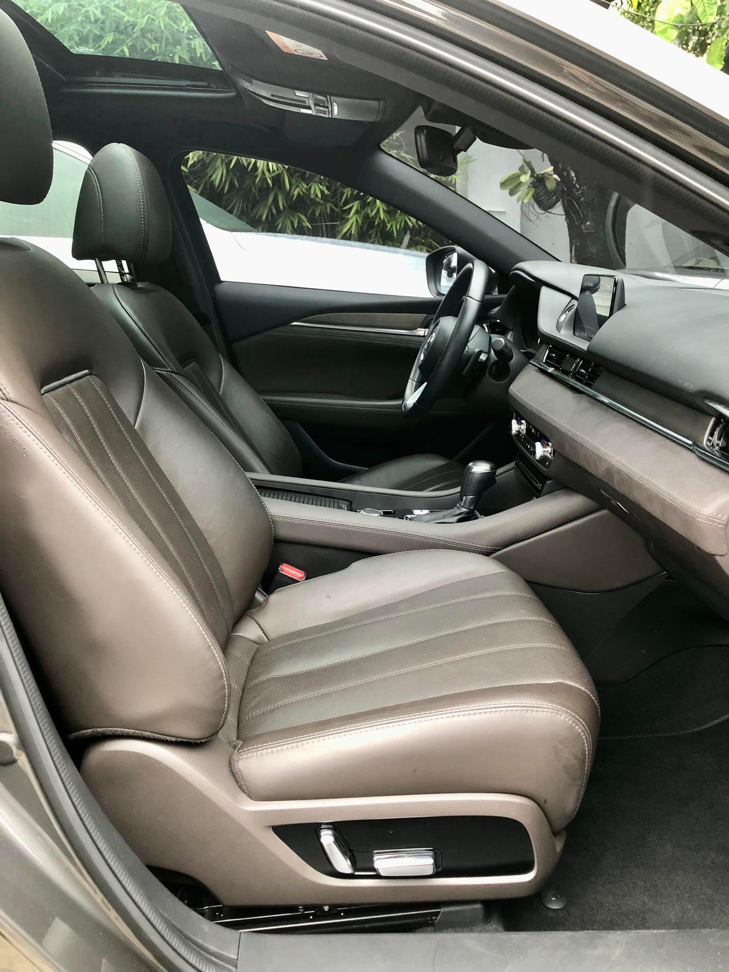 2021 MAZDA 6 2.5L WAGON AUTOMATIC TRANSMISSION | Secondhand Used Cars for Sale at Manila Auto Display.