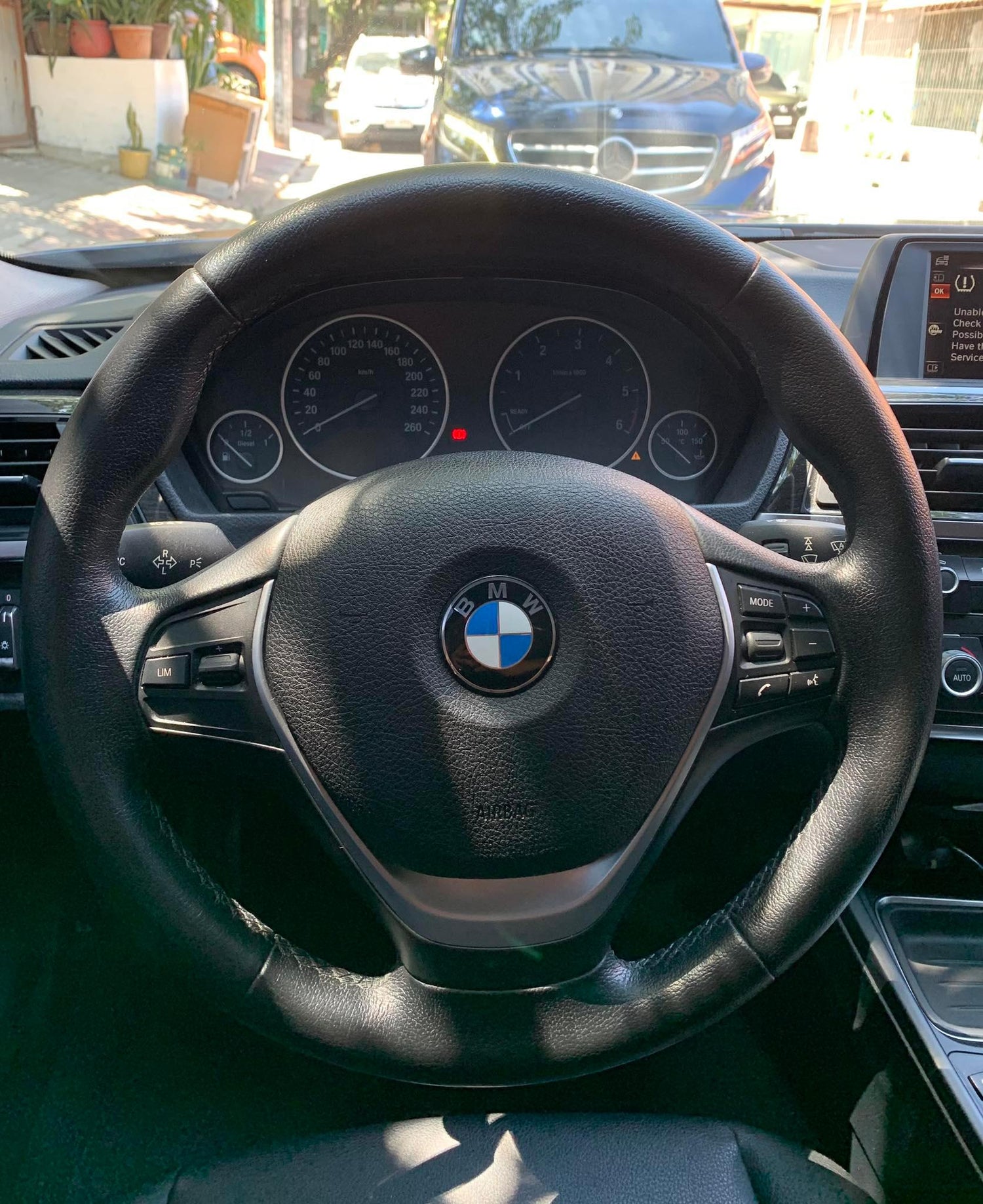 2016 BMW 320D LUXURY DIESEL AUTOMATIC TRANSMISSION | Secondhand Used Cars for Sale at Manila Auto Display.