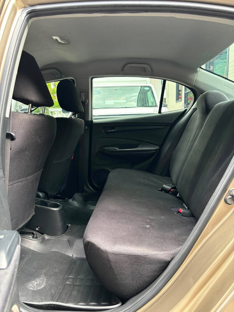 2011  HONDA	CITY GAS MANUAL TRANSMISSION