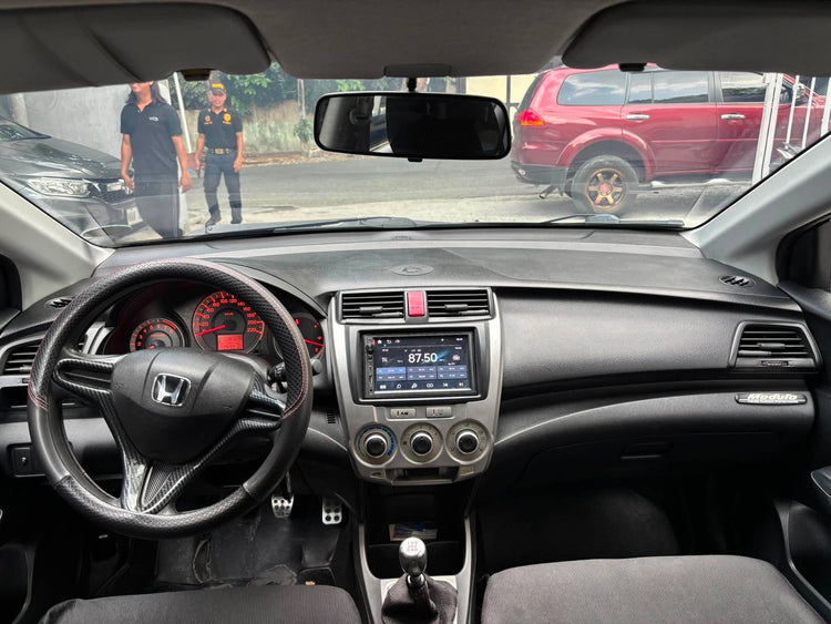 2011  HONDA	CITY GAS MANUAL TRANSMISSION