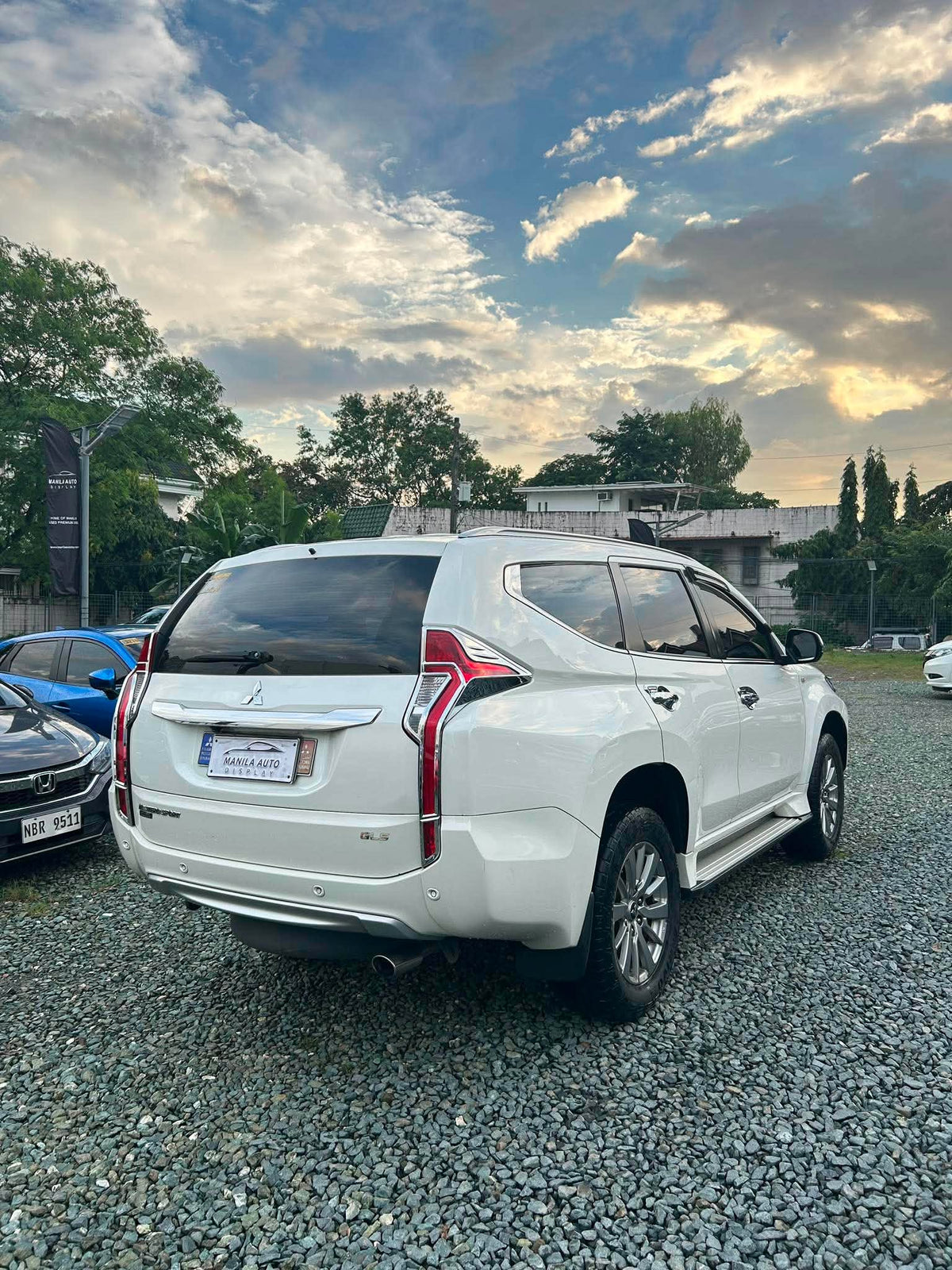 2017 MITSUBISHI	MONTERO SPORT 2.4L GLS DSL AUTOMATIC TRANSMISSION