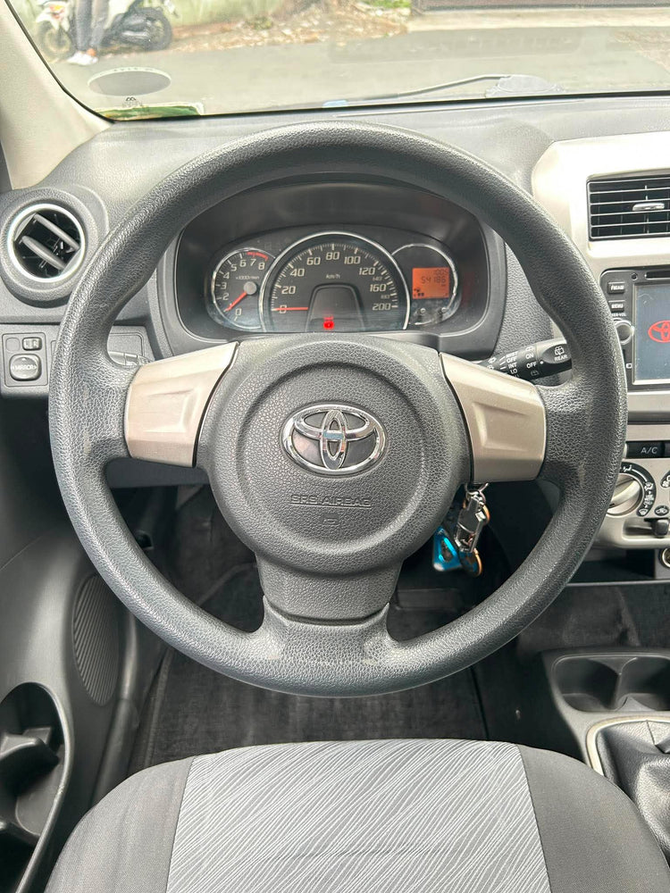 2017 TOYOTA WIGO 1.0L G GAS MANUAL TRANSMISSION