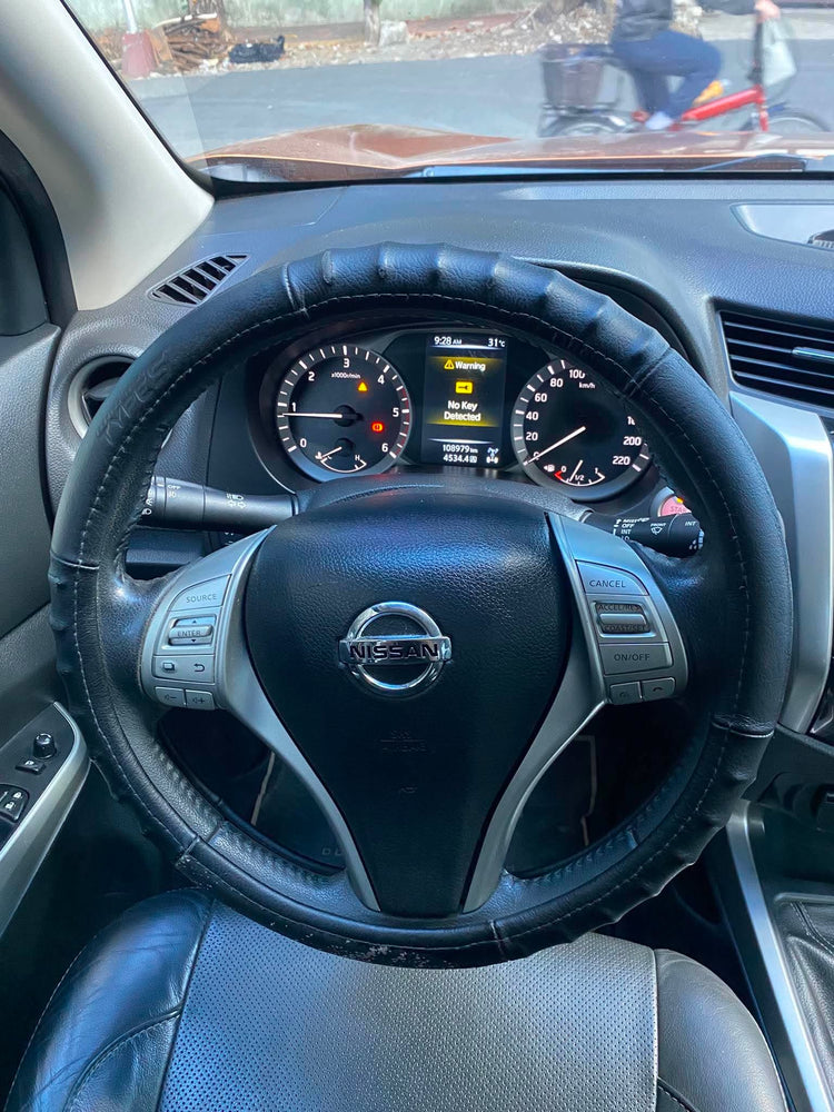 2018 NISSAN	NAVARA 2.5L VL 4X4 DSL MANUAL TRANSMISSION