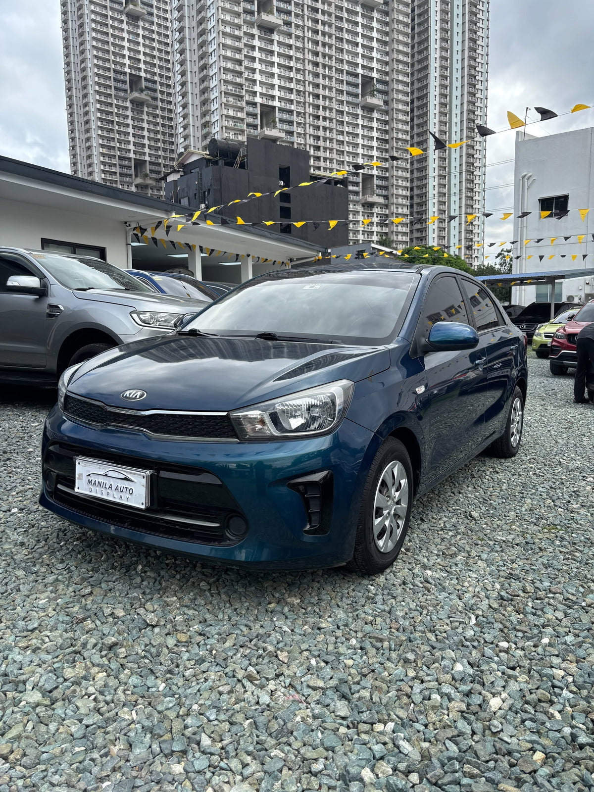 2019 KIA	SOLUTO LX GAS MANUAL TRANSMISSION