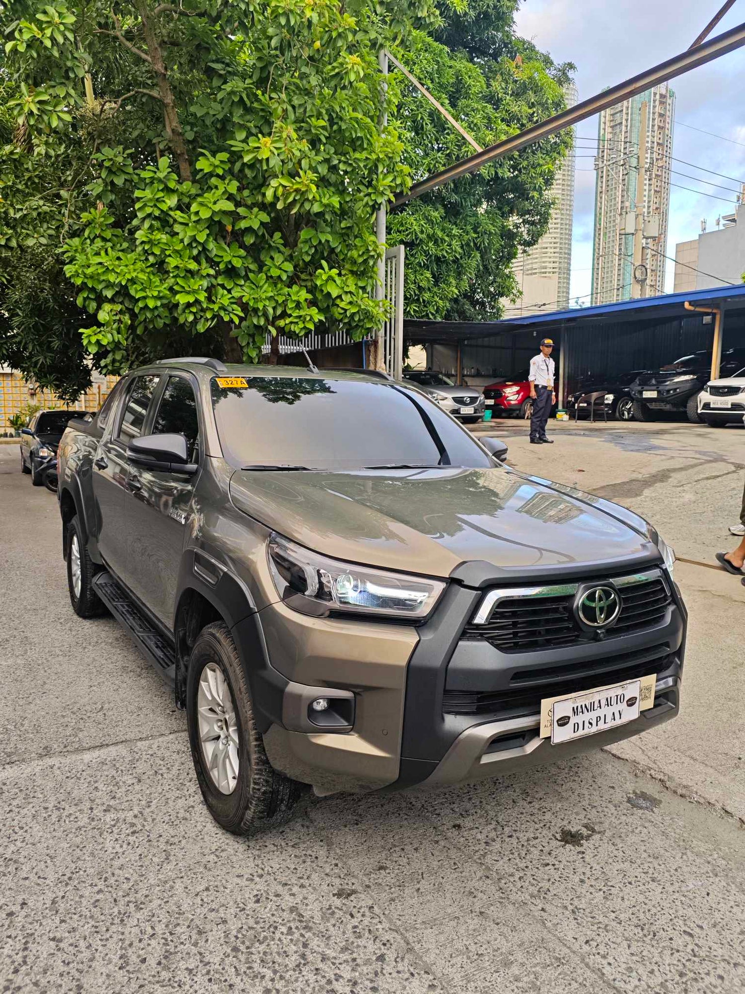 2025 TOYOTA HILUX 2.4L CONQUEST 4X2 AUTOMATIC TRANSMISSION TOYOTA