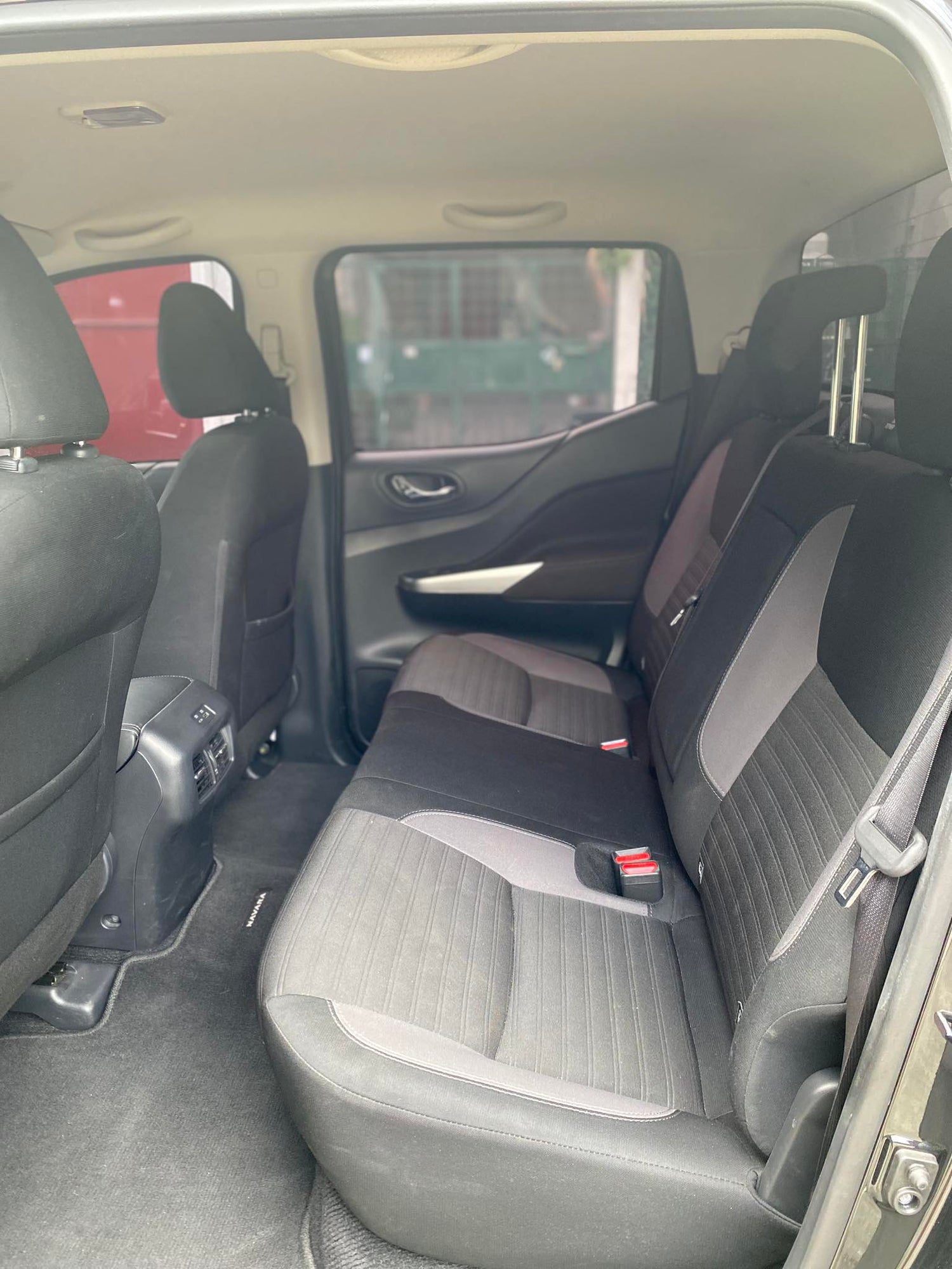 2024 NISSAN NAVARA 2.5L VE CALIBRE 4X2 AUTOMATIC TRANSMISSION NISSAN